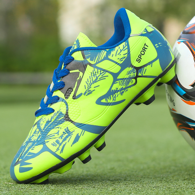 Neue Fußballschuhe für Kinder  – Kids Outdoor Boots Bewertung und Preis
